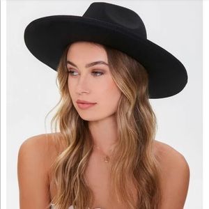 Black fedora